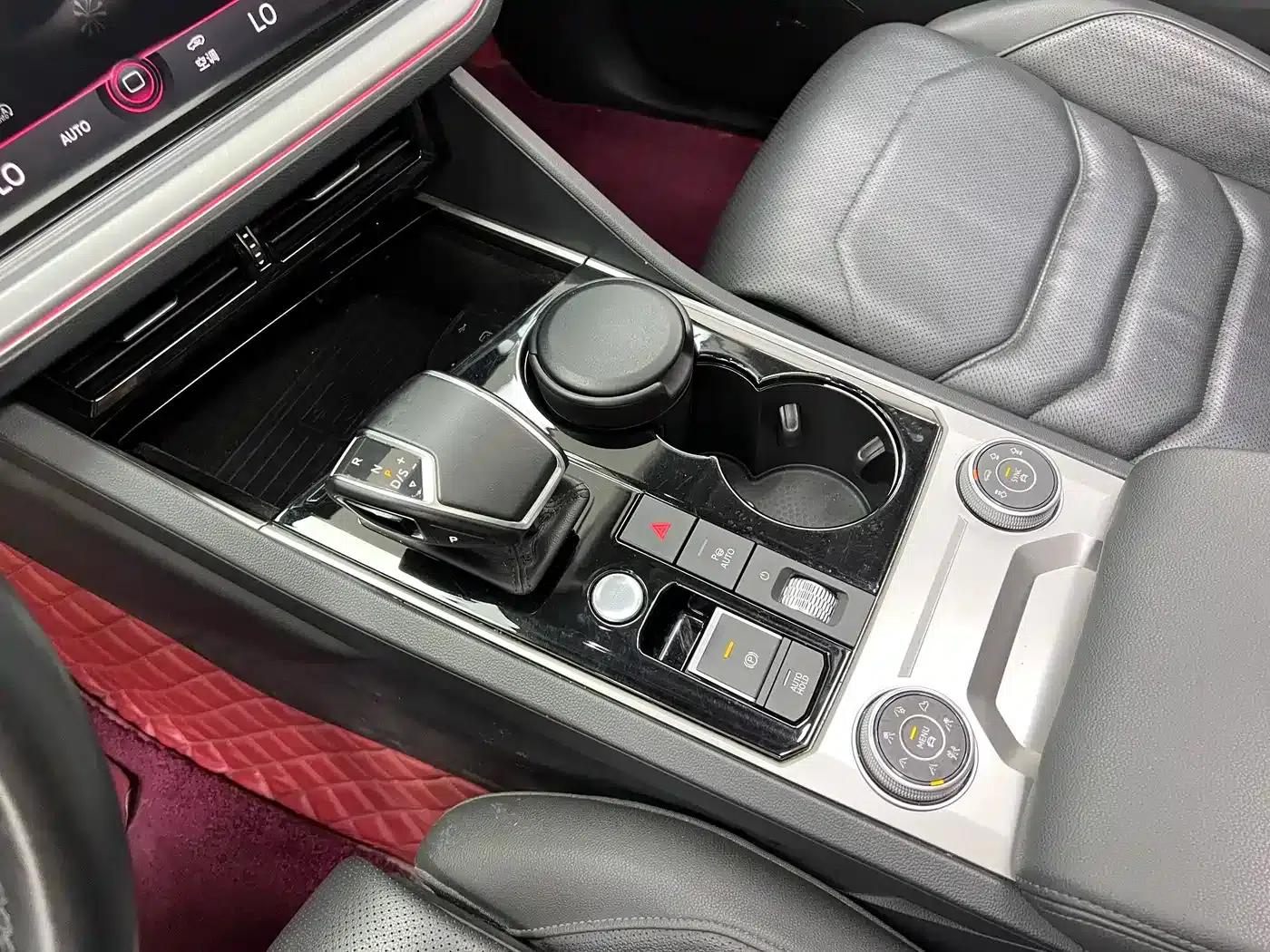 Touareg 2020 3.0TSI Premium Edition (China VI Emission Standard) — миниатюра 28