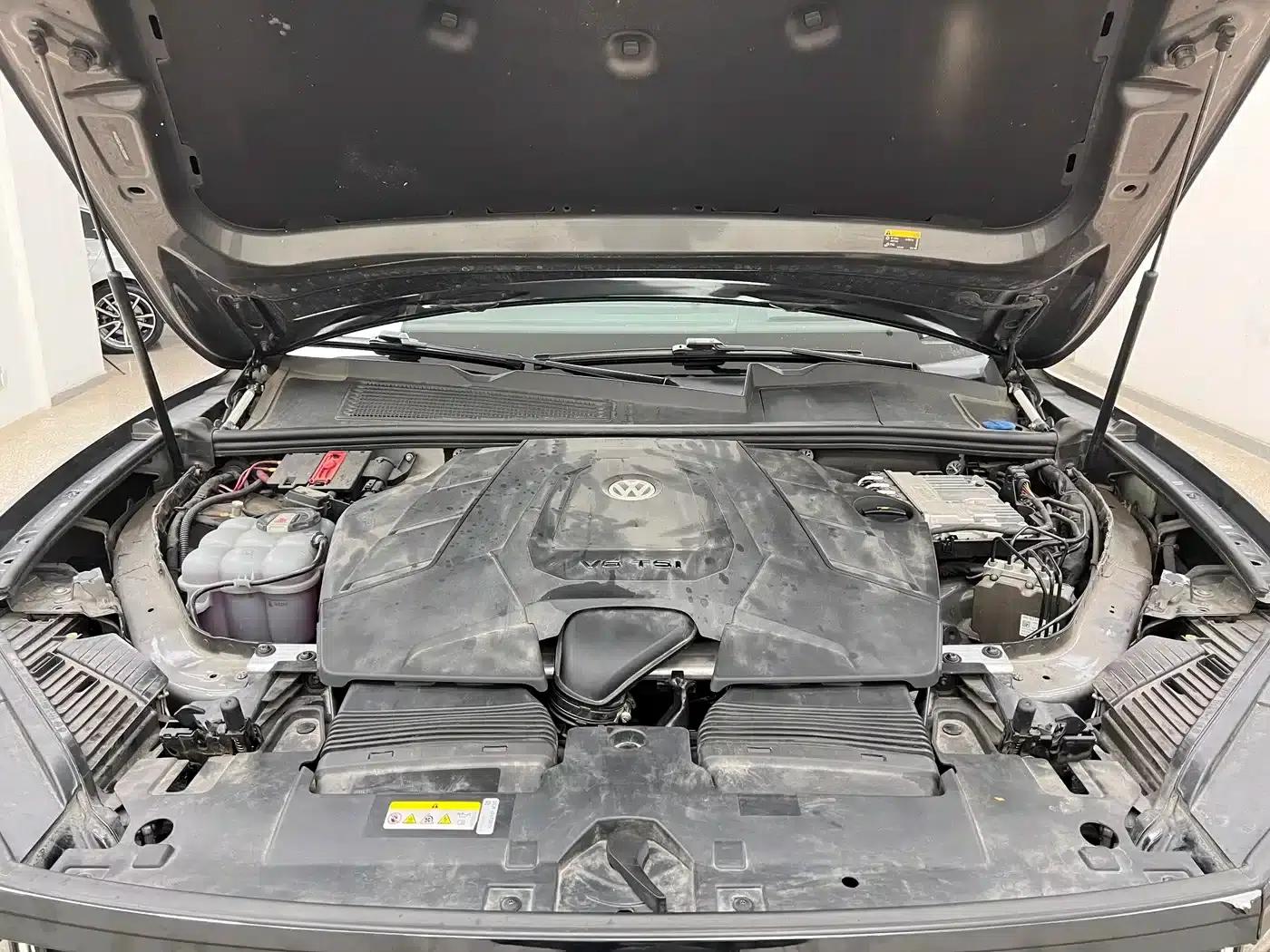 Touareg 2020 3.0TSI Premium Edition (China VI Emission Standard) — миниатюра 31