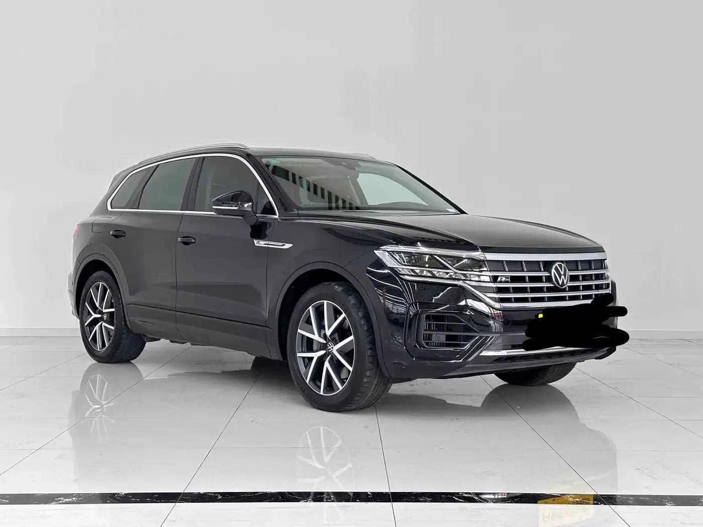 Touareg 2021 3.0TSI R-Line Classic Sport Package — миниатюра 3