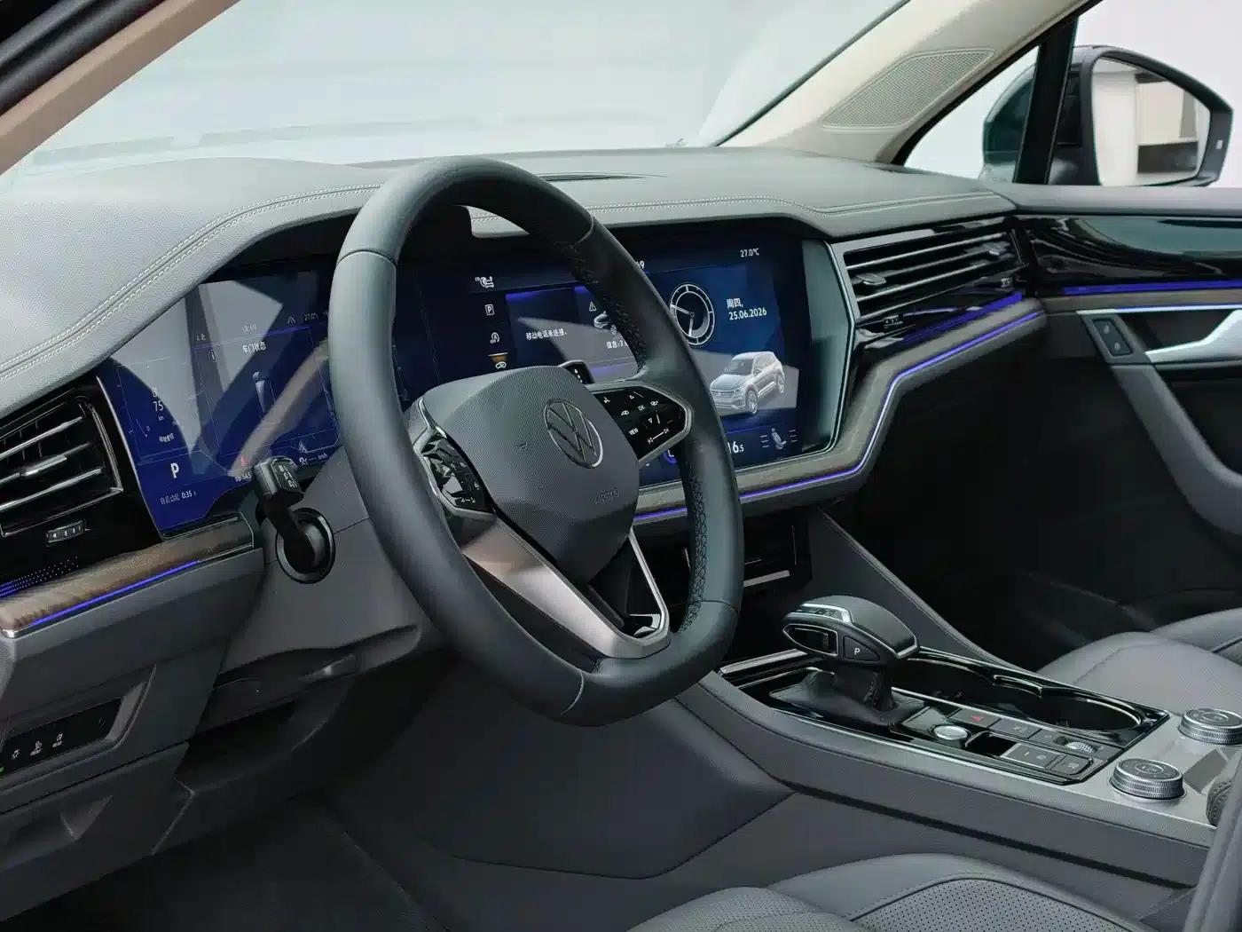 2023 Volkswagen Touareg 3.0TSI R-Line, Obsidian Black Sport Package — миниатюра 8