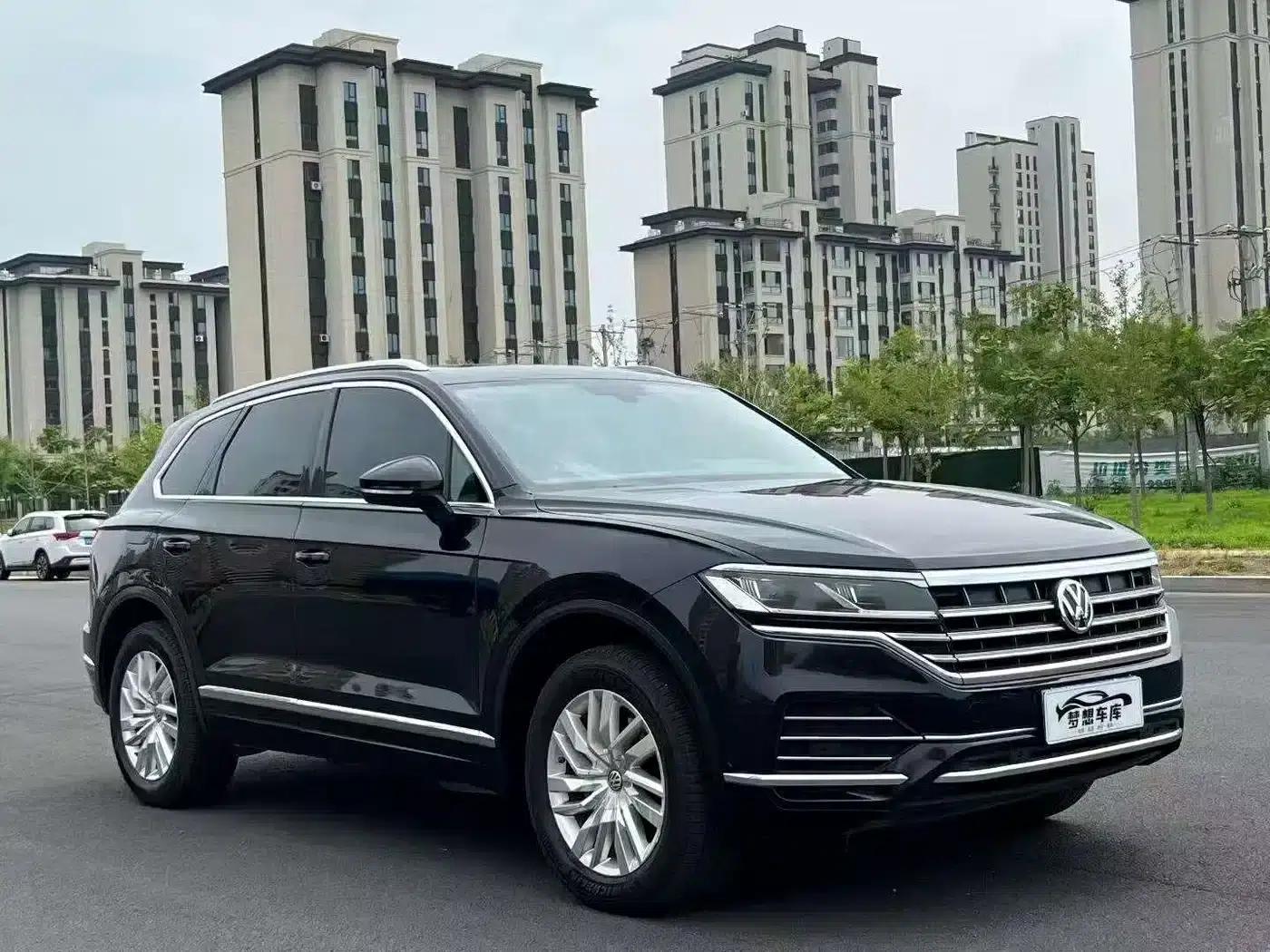 Touareg 2019 2.0TSI R-Line Edition (China VI Emission Standard) — миниатюра 2