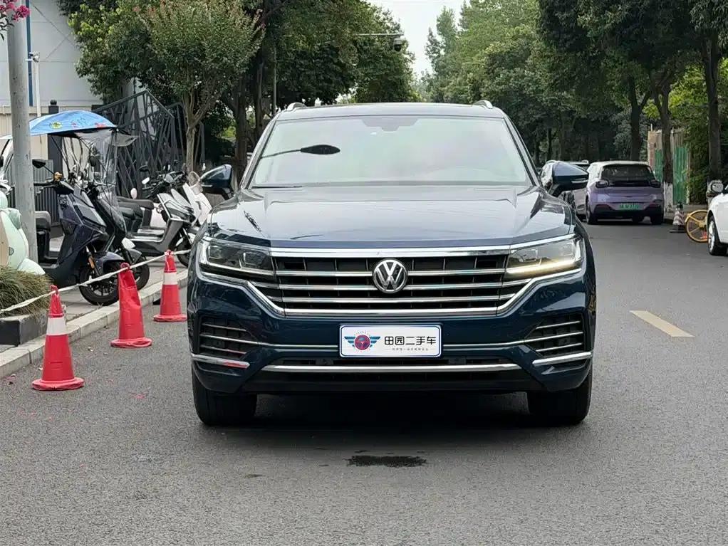 Touareg 2019 2.0TSI R-Line Edition (China VI Emission Standard) — миниатюра 2