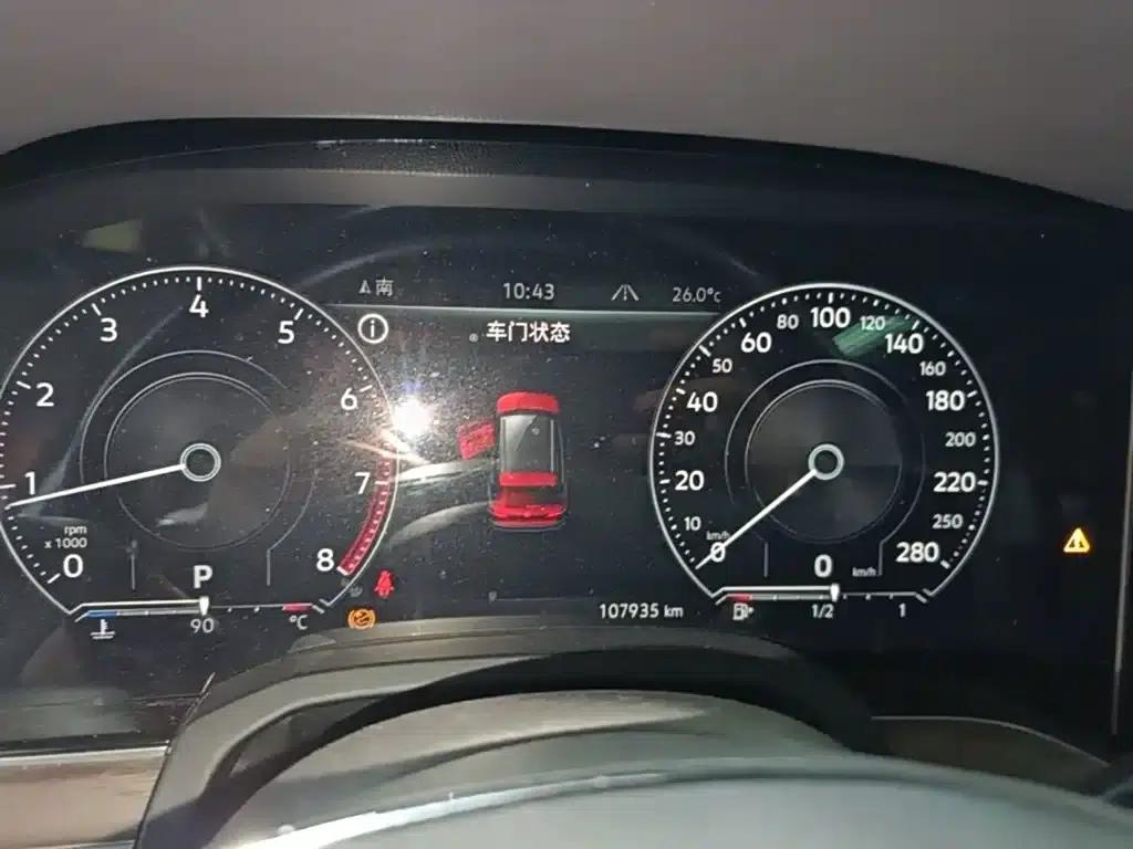 Touareg 2019 2.0TSI R-Line Edition (National V Emission Standard) — миниатюра 12