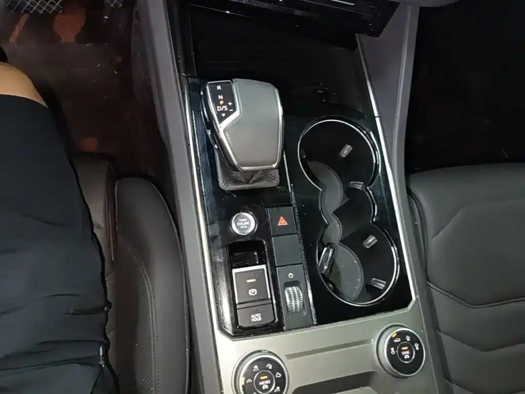 Touareg 2019 2.0TSI R-Line Edition (National V Emission Standard) — миниатюра 14