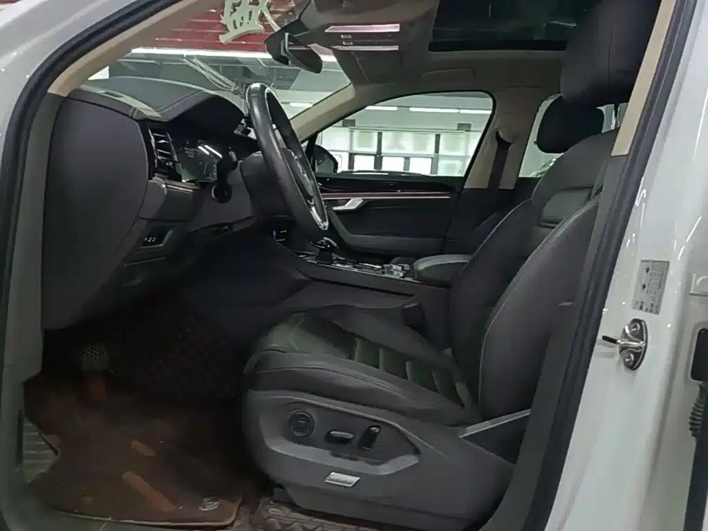 Touareg 2019 2.0TSI R-Line Edition (National V Emission Standard) — миниатюра 15