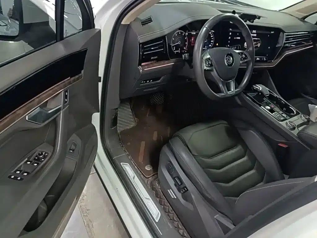Touareg 2019 2.0TSI R-Line Edition (National V Emission Standard) — миниатюра 16