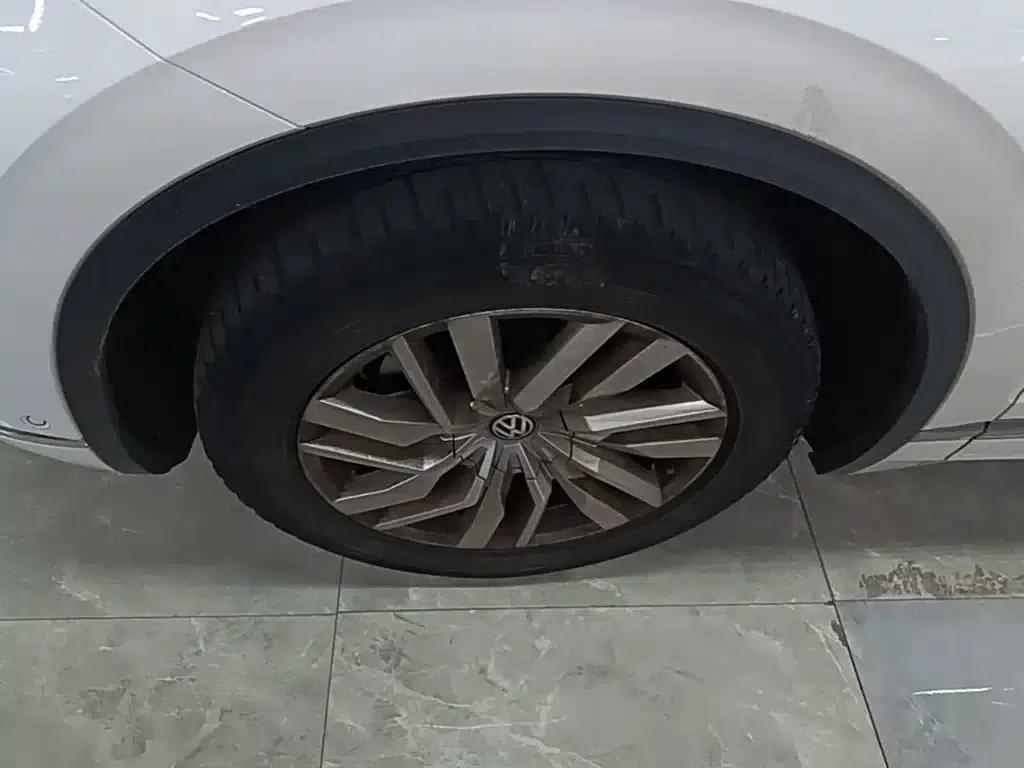 Touareg 2019 2.0TSI R-Line Edition (National V Emission Standard) — миниатюра 23