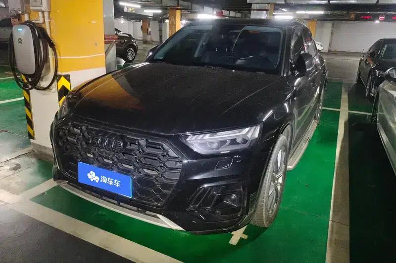 Audi Q5L 2022 Facelift 45T Dynamic Edition — миниатюра 1