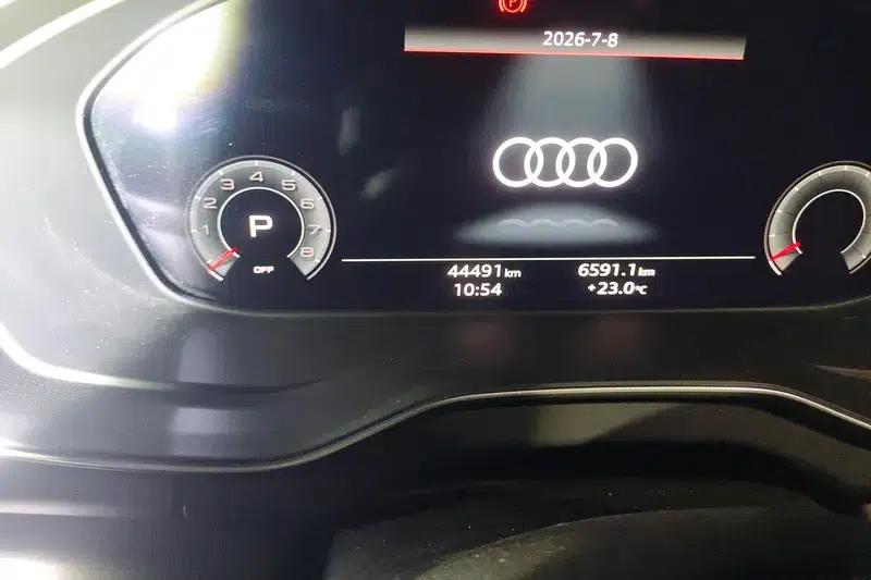 Audi Q5L 2022 Facelift 45T Dynamic Edition — миниатюра 16