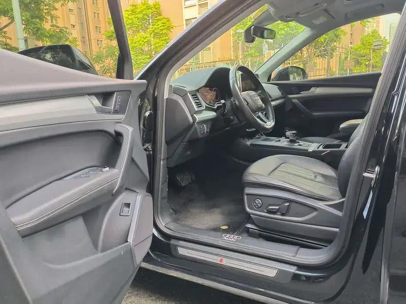 Audi Q5L 2020 40 TFSI Luxury Fashion Edition — миниатюра 10