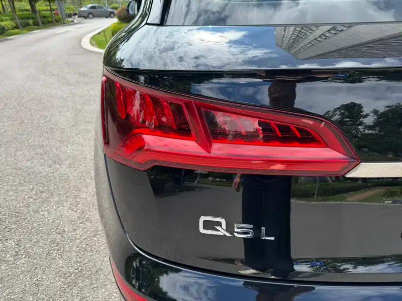 Audi Q5L 2020 40 TFSI Luxury Fashion Edition — миниатюра 18