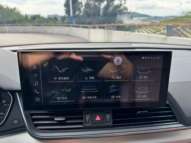 Audi Q5L 2020 40 TFSI Luxury Fashion Edition — миниатюра 23