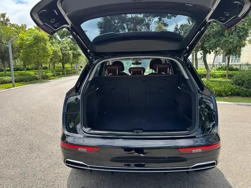Audi Q5L 2020 40 TFSI Luxury Fashion Edition — миниатюра 37