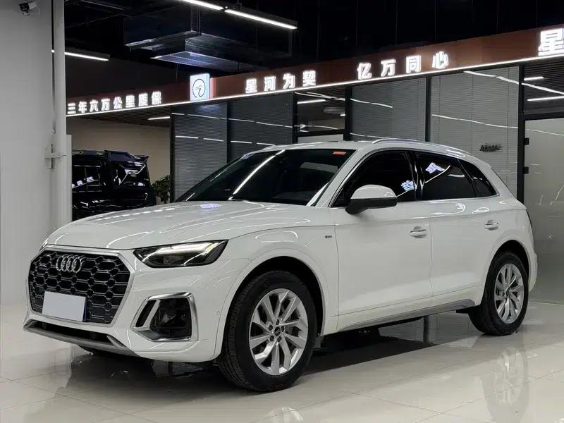 Audi Q5L 2022 Facelift 40T Luxury Dynamic — миниатюра 1
