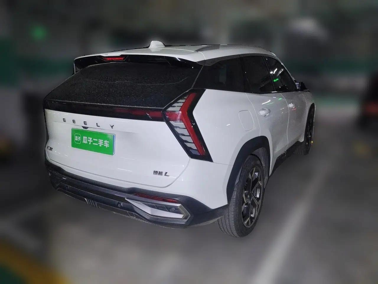 Geely Auto FX11 2023 2.0TD DCT Flagship Version — миниатюра 6