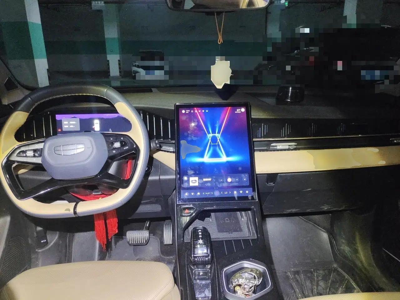 Geely Auto FX11 2023 2.0TD DCT Flagship Version — миниатюра 9