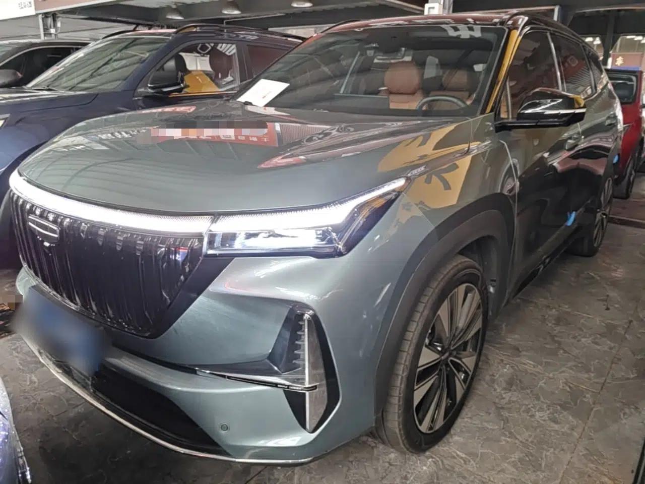Geely Auto FX11 2025 4th Generation 1.5TD DCT Jinxiu — миниатюра 1