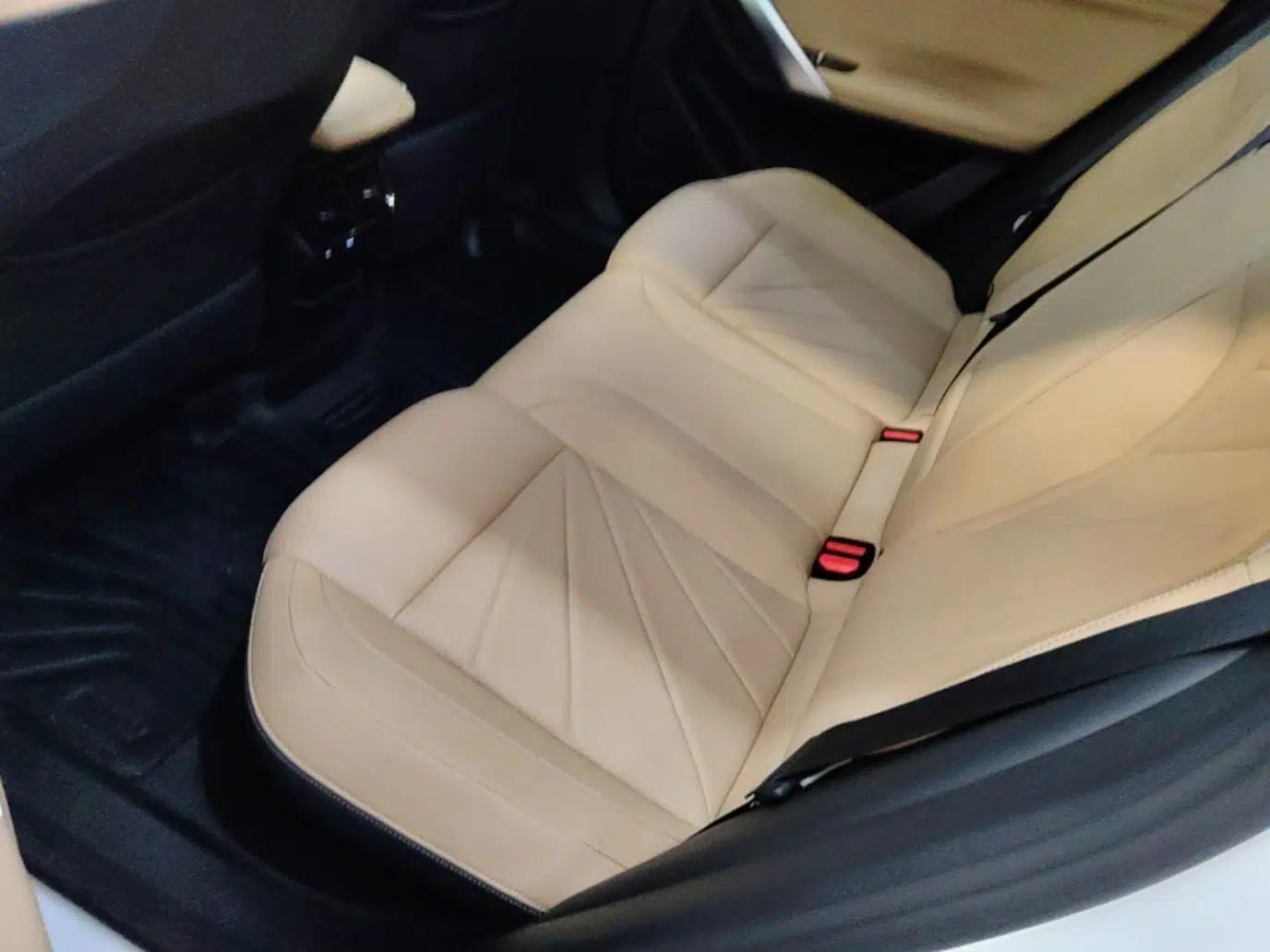 Geely Auto FX11 2023 1.5TD DCT Prestige Edition — миниатюра 20