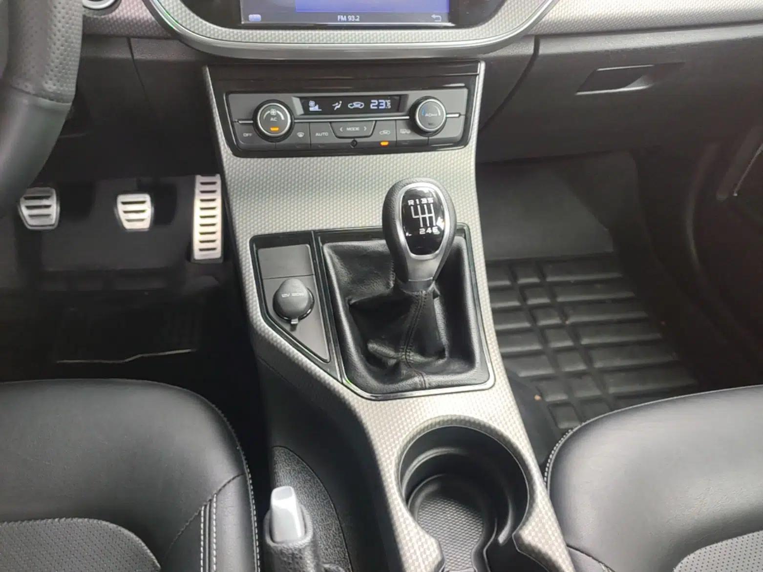 Geely Auto Emgrand GS 2016 Sport Edition 1.3T Manual LingShang Model — миниатюра 21