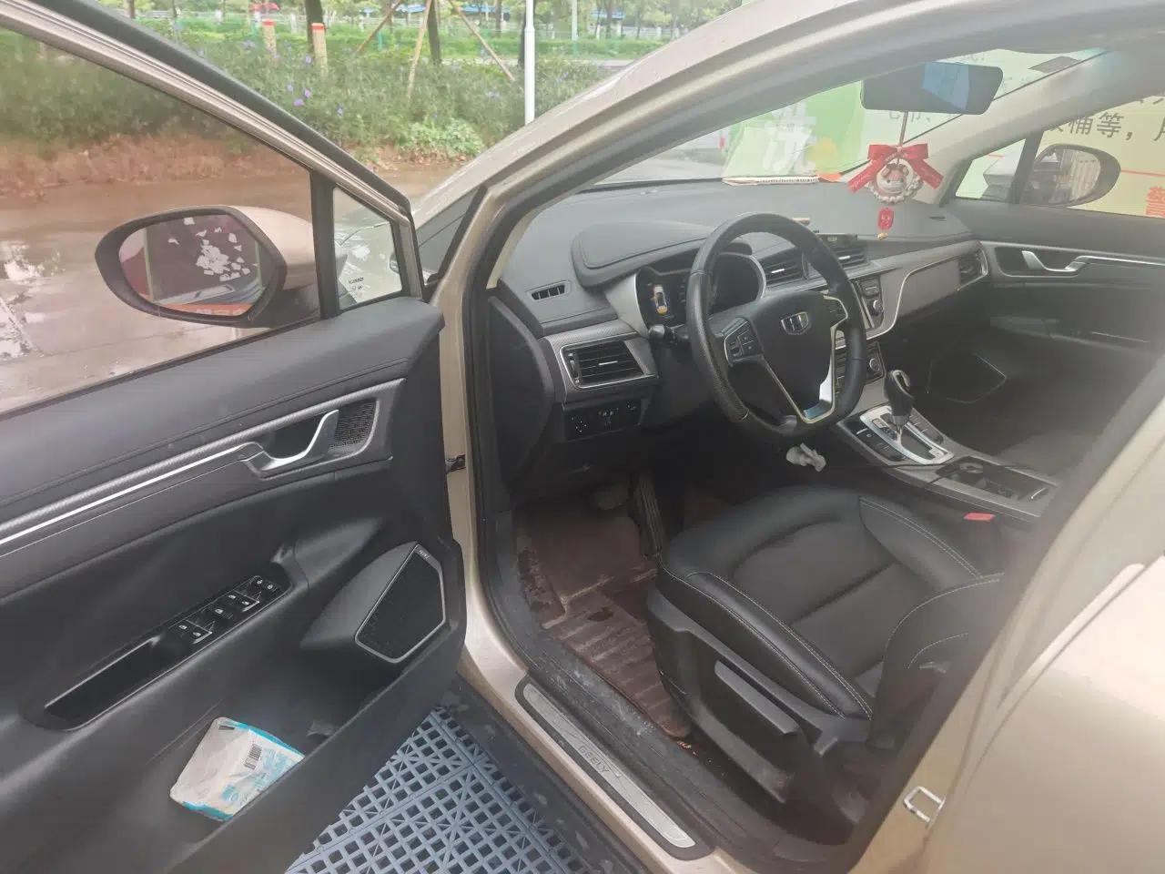 Geely Auto Emgrand GS 2017 Elegant Edition 1.3T Automatic Smart Connectivity Model — миниатюра 16