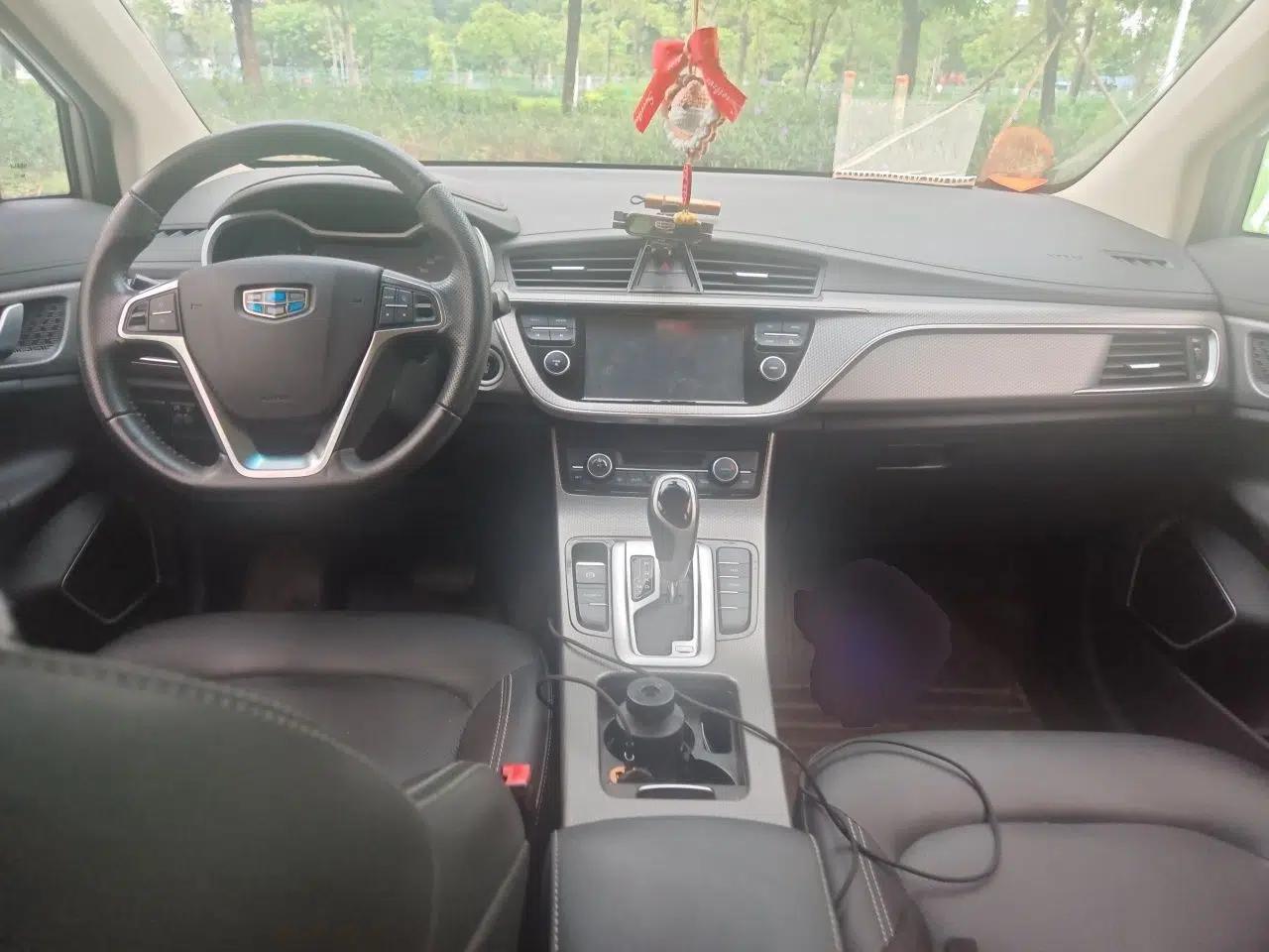 Geely Auto Emgrand GS 2017 Elegant Edition 1.3T Automatic Smart Connectivity Model — миниатюра 9