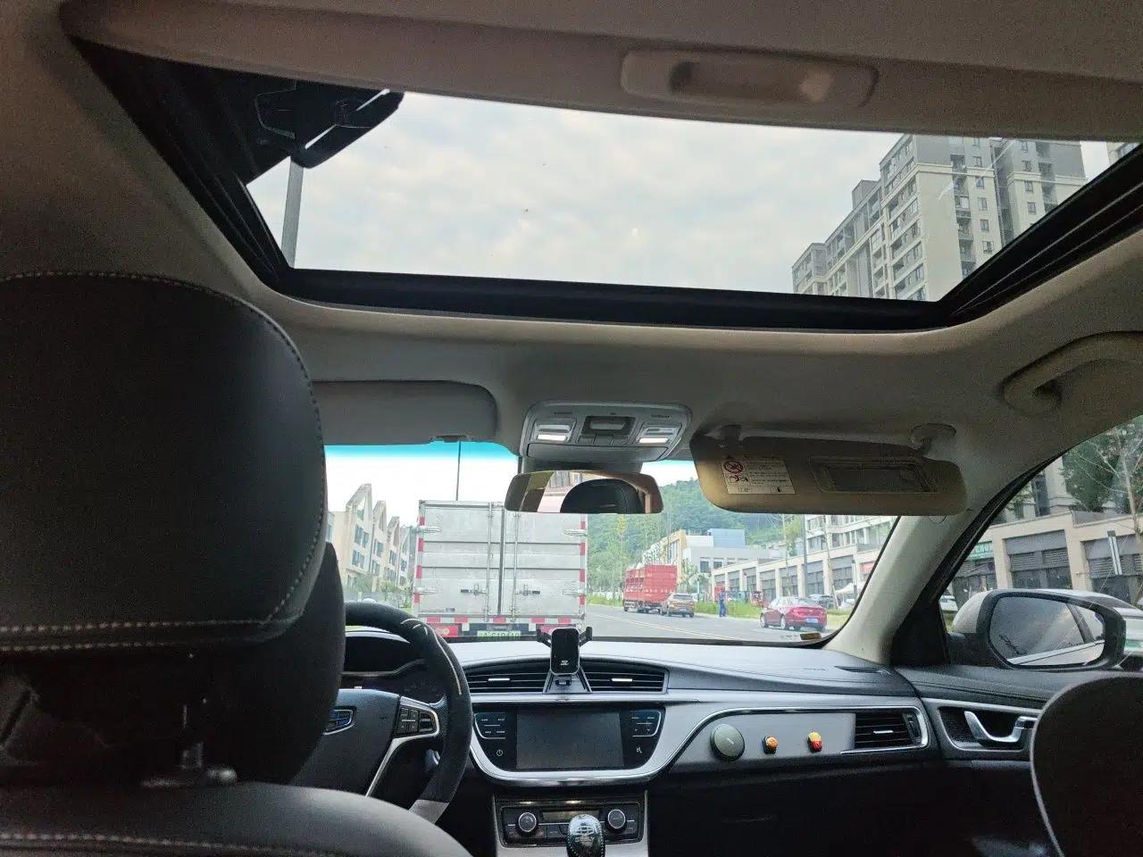Geely Auto Emgrand GL 2018 1.8L DCT Elite Smart Connectivity Version — миниатюра 18