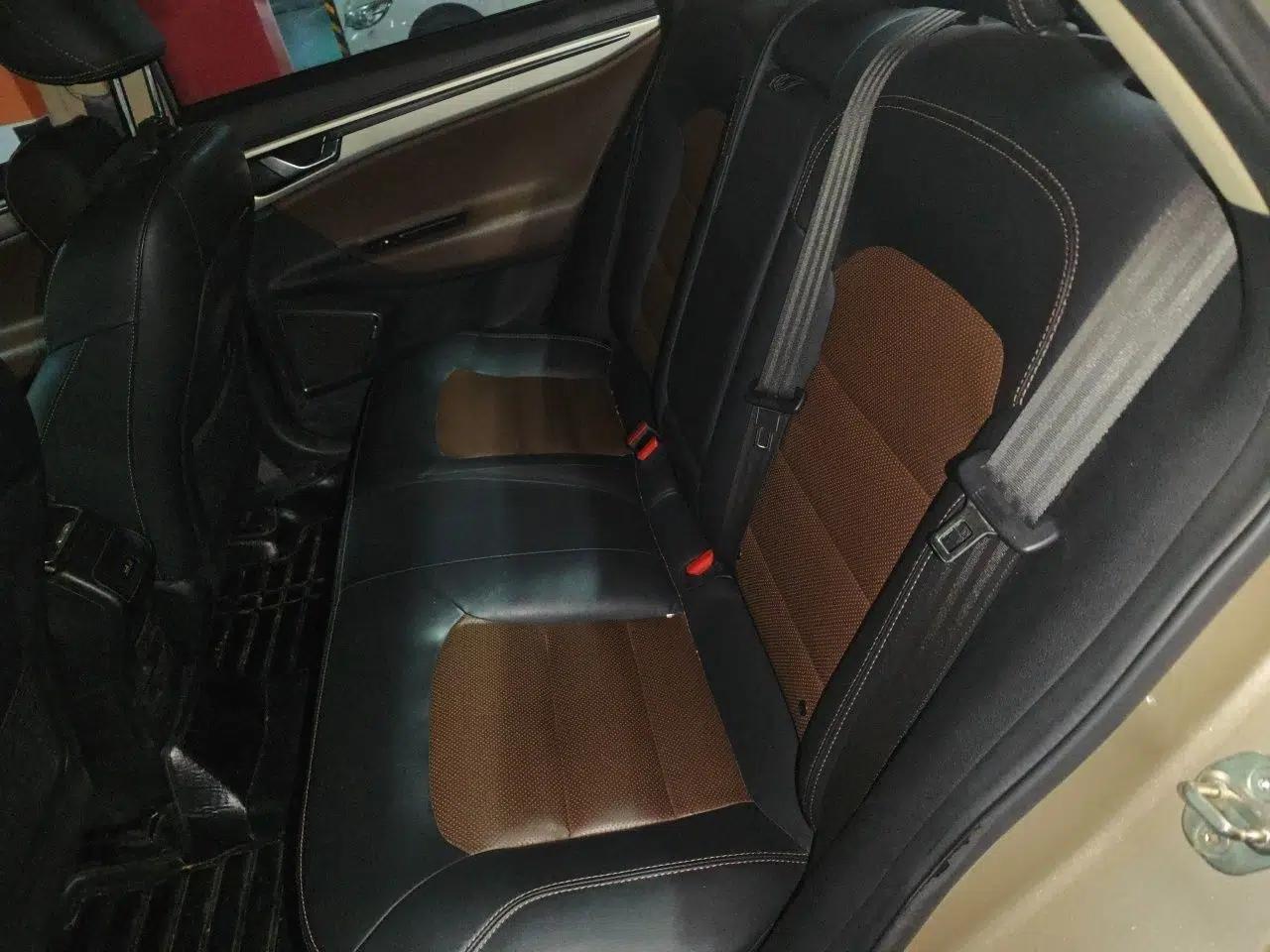 Geely Auto Emgrand GL 2017 1.3T DCT Luxury Model — миниатюра 17