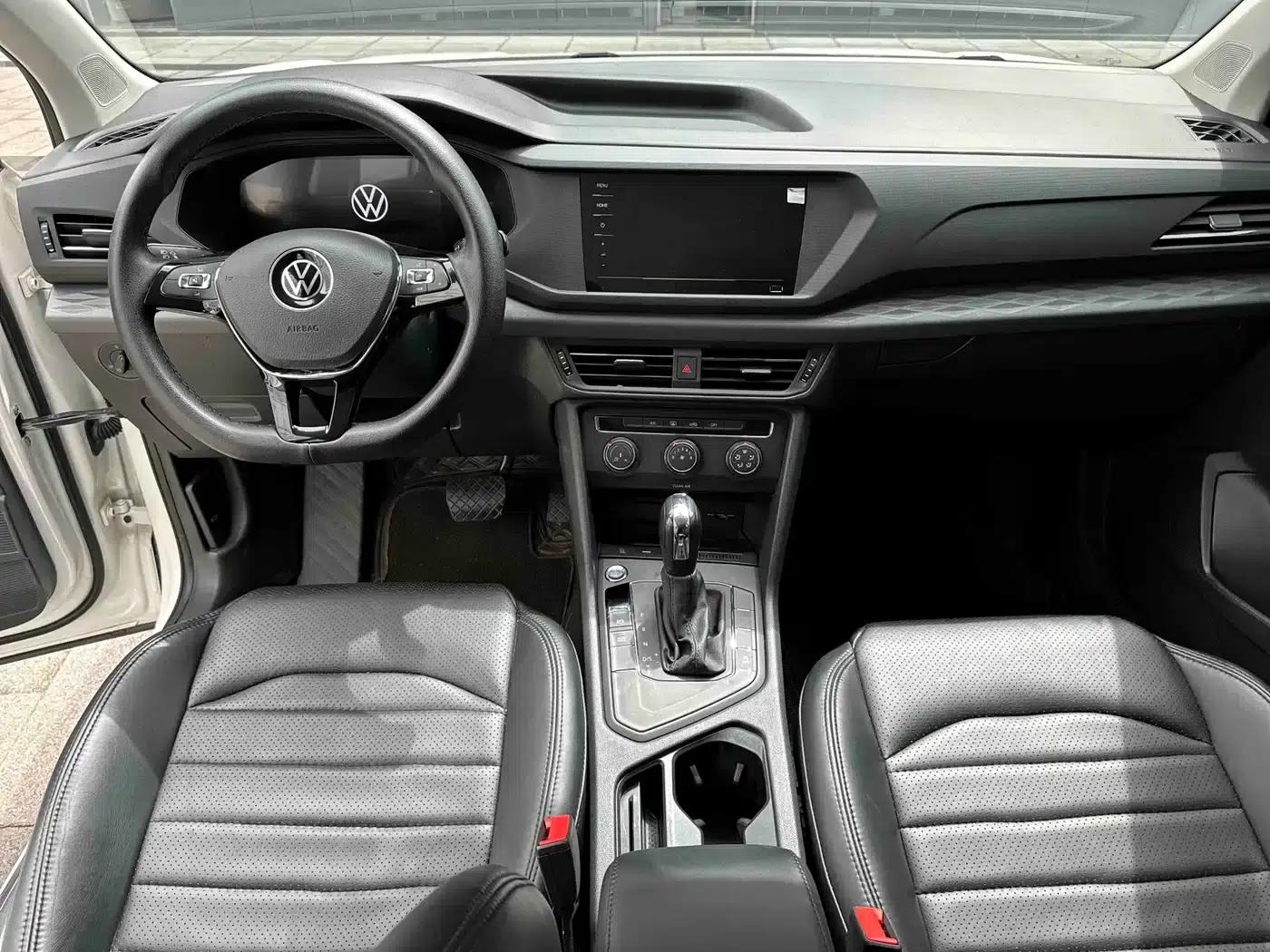 Tharu 2022 280TSI 2WD Comfort Edition — миниатюра 6