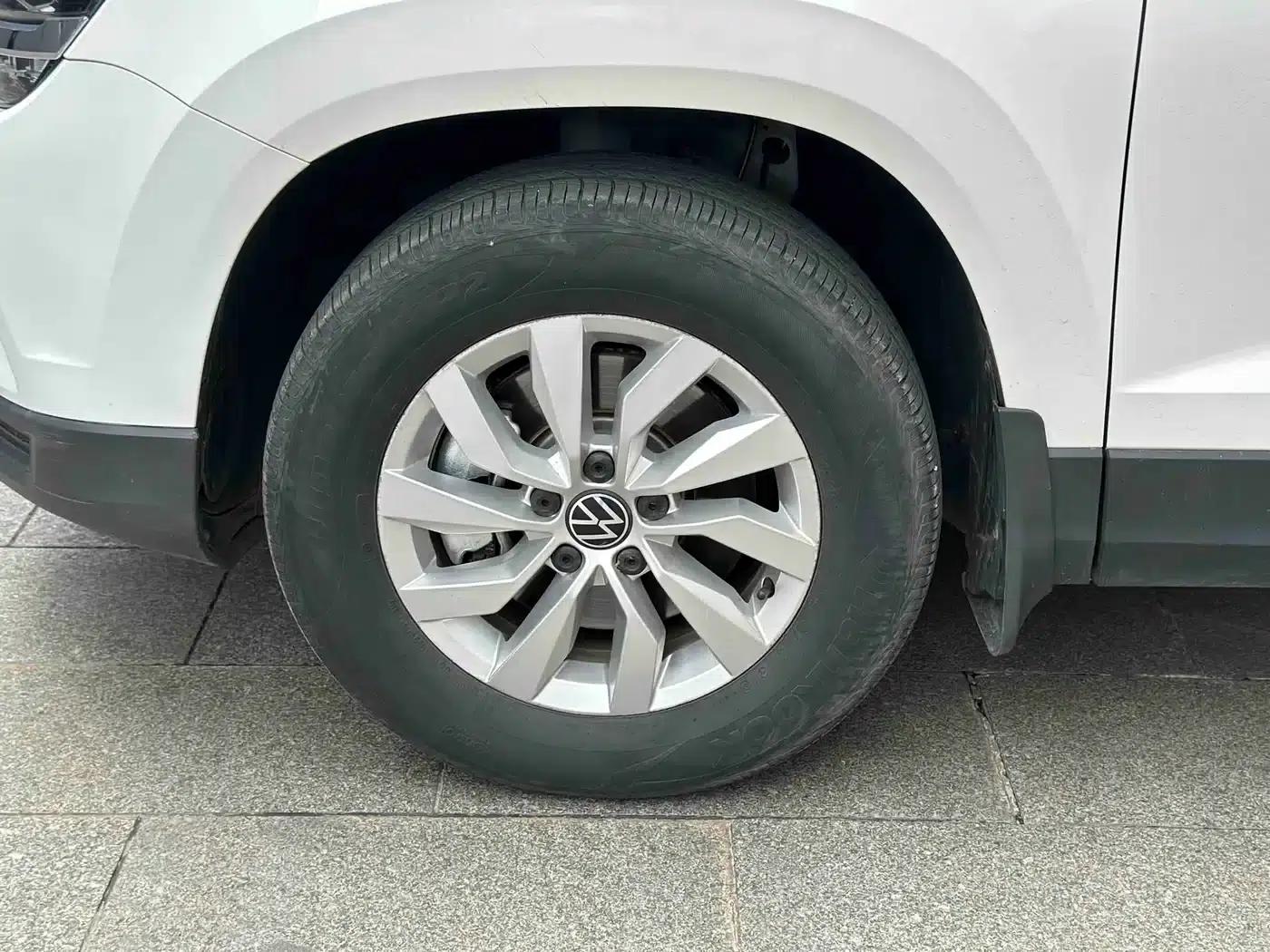 Tharu 2022 280TSI 2WD Comfort Edition — миниатюра 8