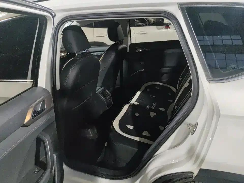 Tharu 2022 280TSI 2WD Luxury Edition — миниатюра 3