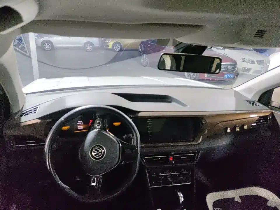 Tharu 2022 280TSI 2WD Luxury Edition — миниатюра 6