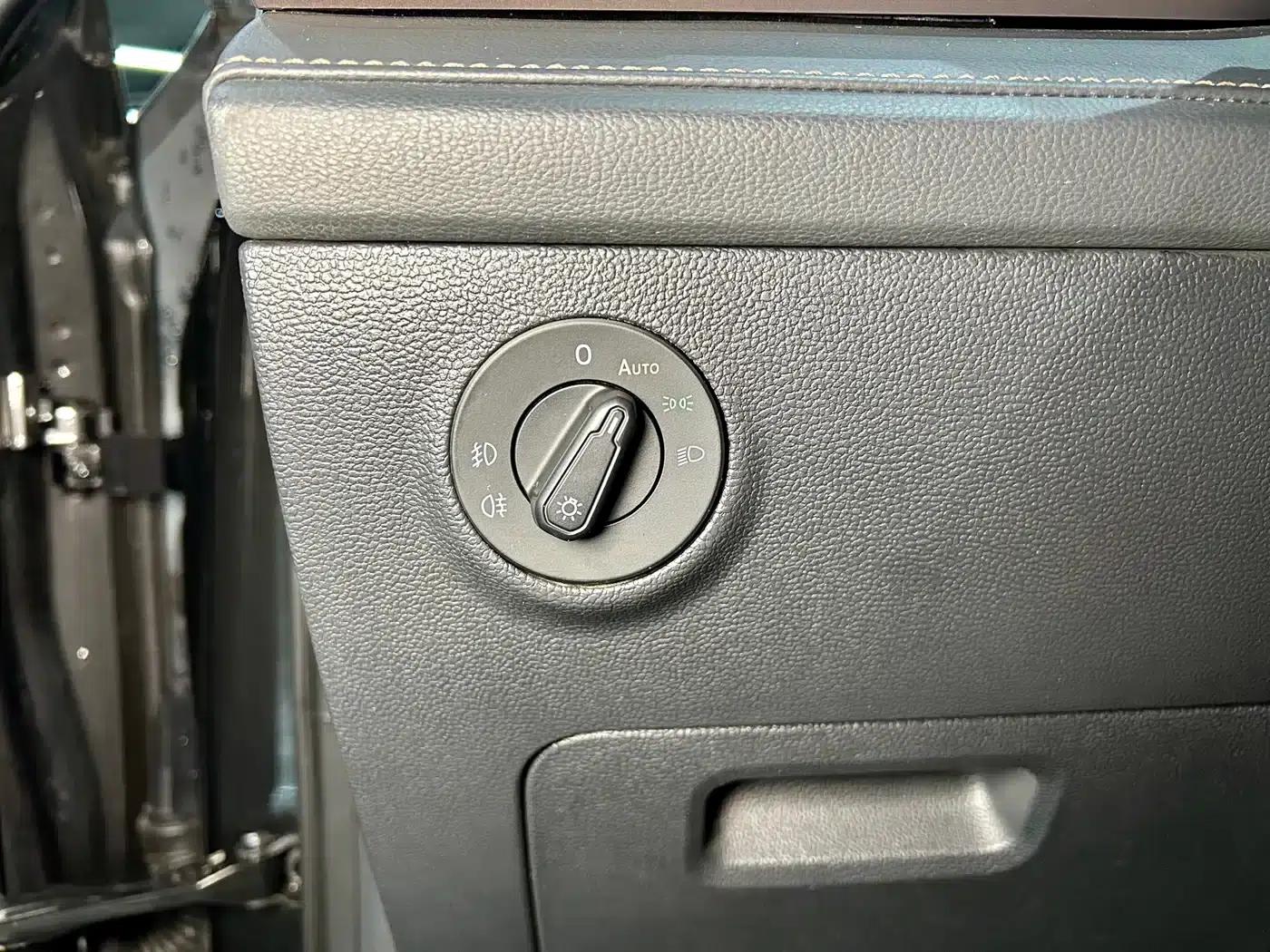Tharu 2022 280TSI 2WD Luxury Edition — миниатюра 21