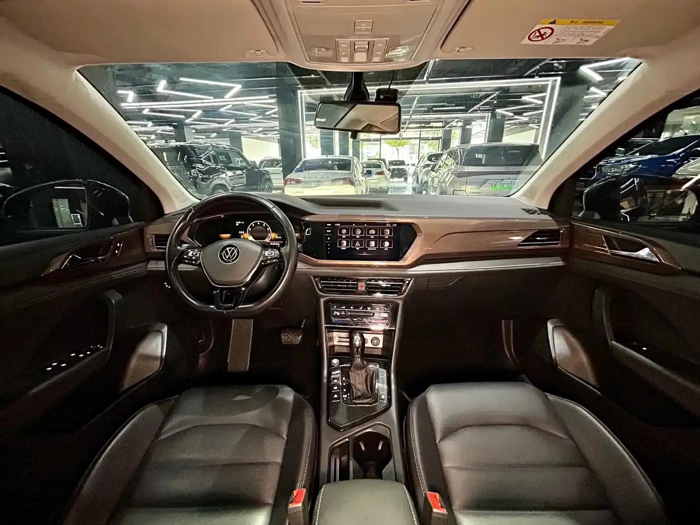 Tharu 2022 280TSI 2WD Luxury Edition — миниатюра 28