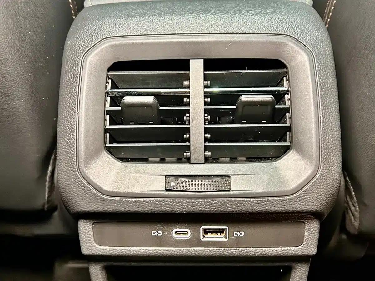 Tharu 2022 280TSI 2WD Luxury Edition — миниатюра 29