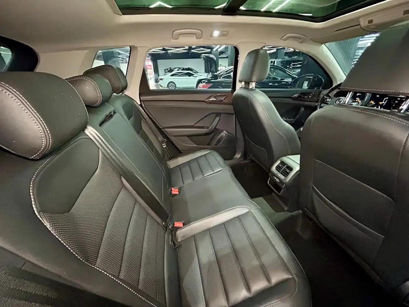 Tharu 2022 280TSI 2WD Luxury Edition — миниатюра 32