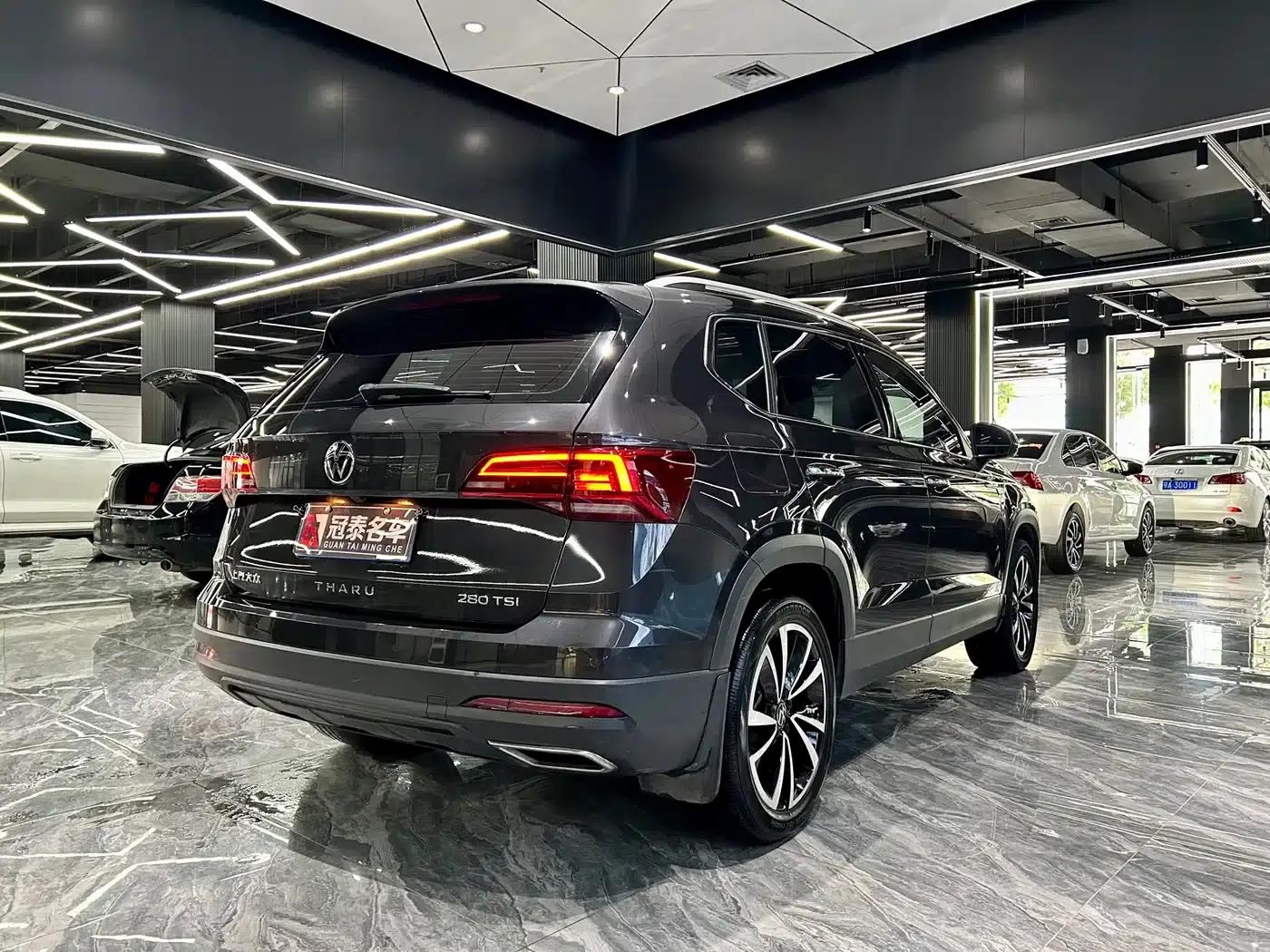 Tharu 2022 280TSI 2WD Luxury Edition — миниатюра 5