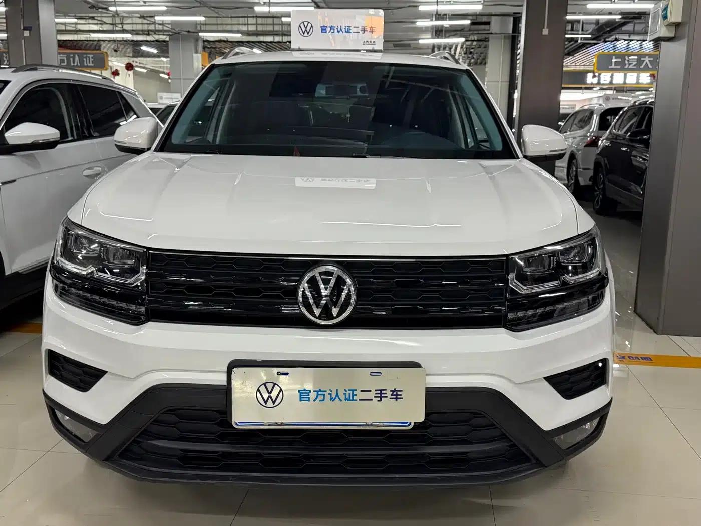 Tharu 2022 280TSI 2WD Luxury Edition — миниатюра 2