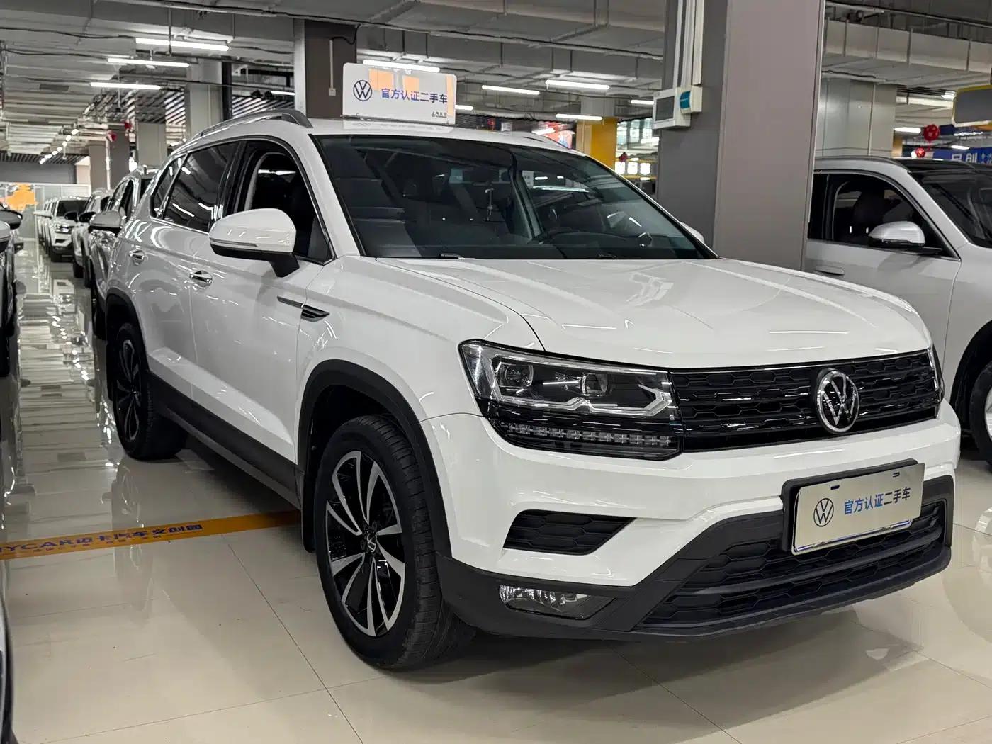 Tharu 2022 280TSI 2WD Luxury Edition — миниатюра 3