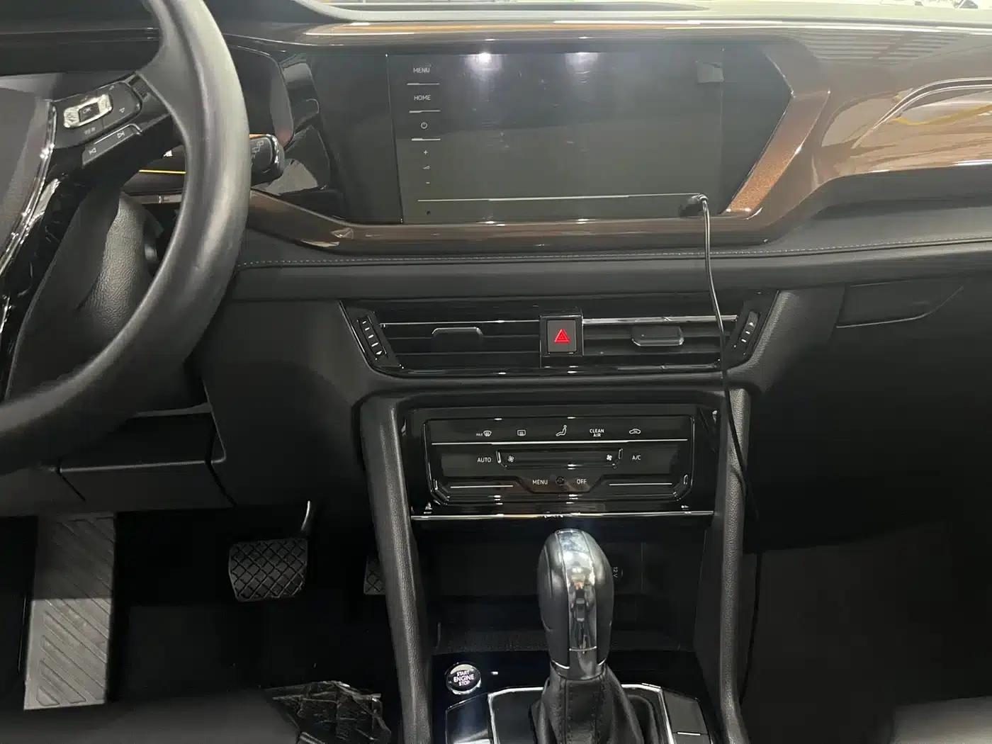 Tharu 2022 280TSI 2WD Comfort Edition — миниатюра 11