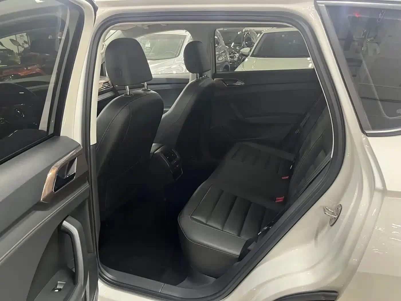 Tharu 2022 280TSI 2WD Comfort Edition — миниатюра 8
