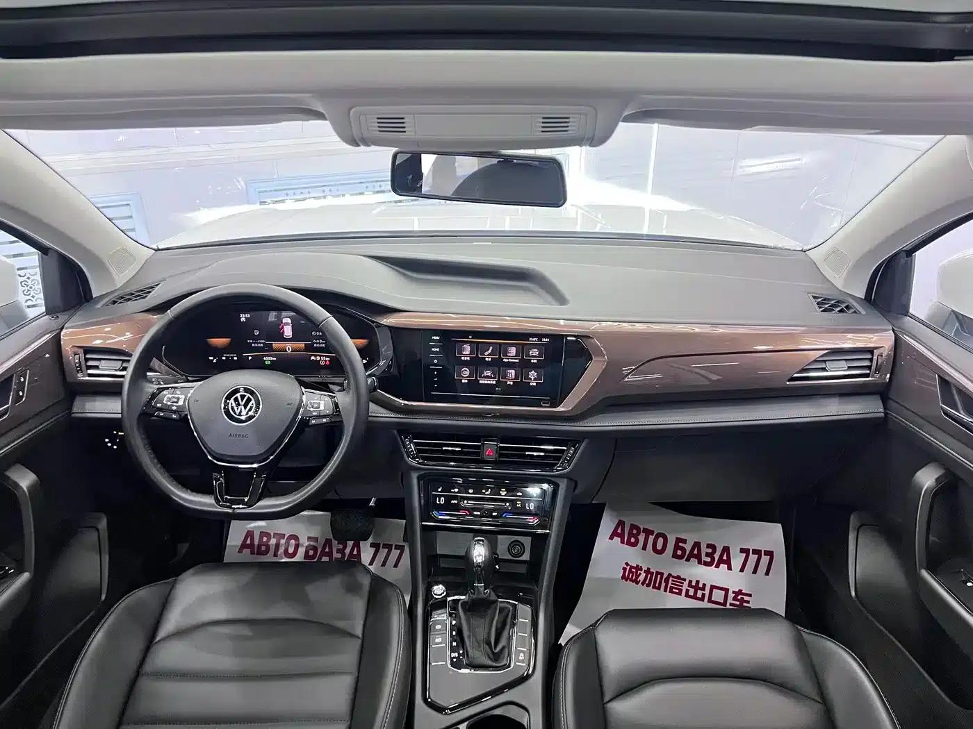 Tharu 2022 280TSI 2WD Luxury Edition — миниатюра 16