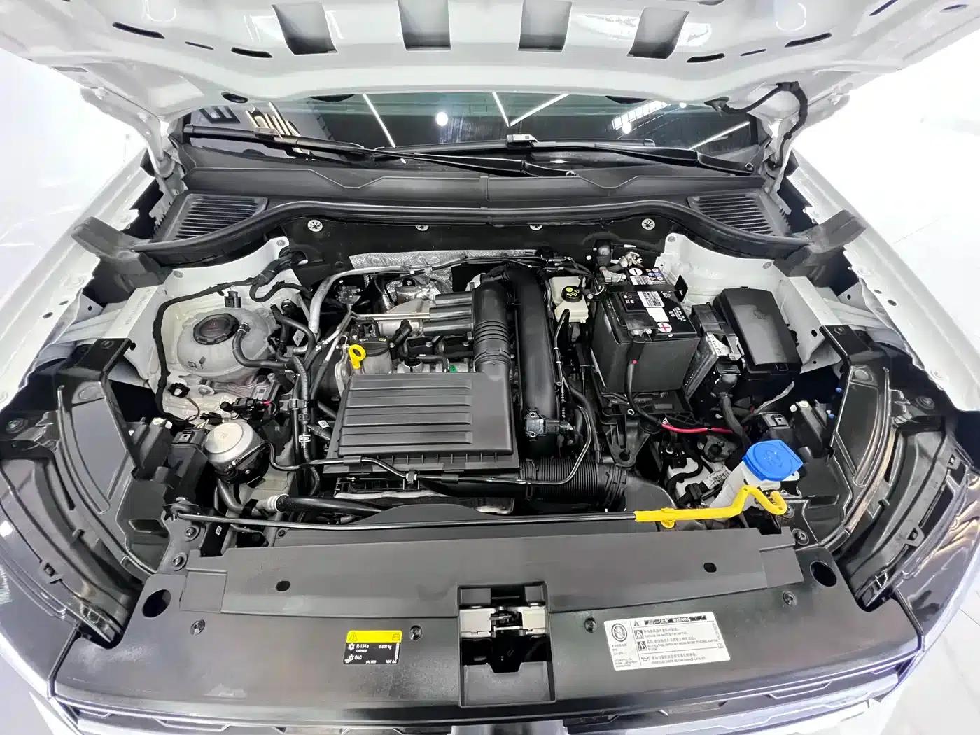 Tharu 2022 280TSI 2WD Luxury Edition — миниатюра 21