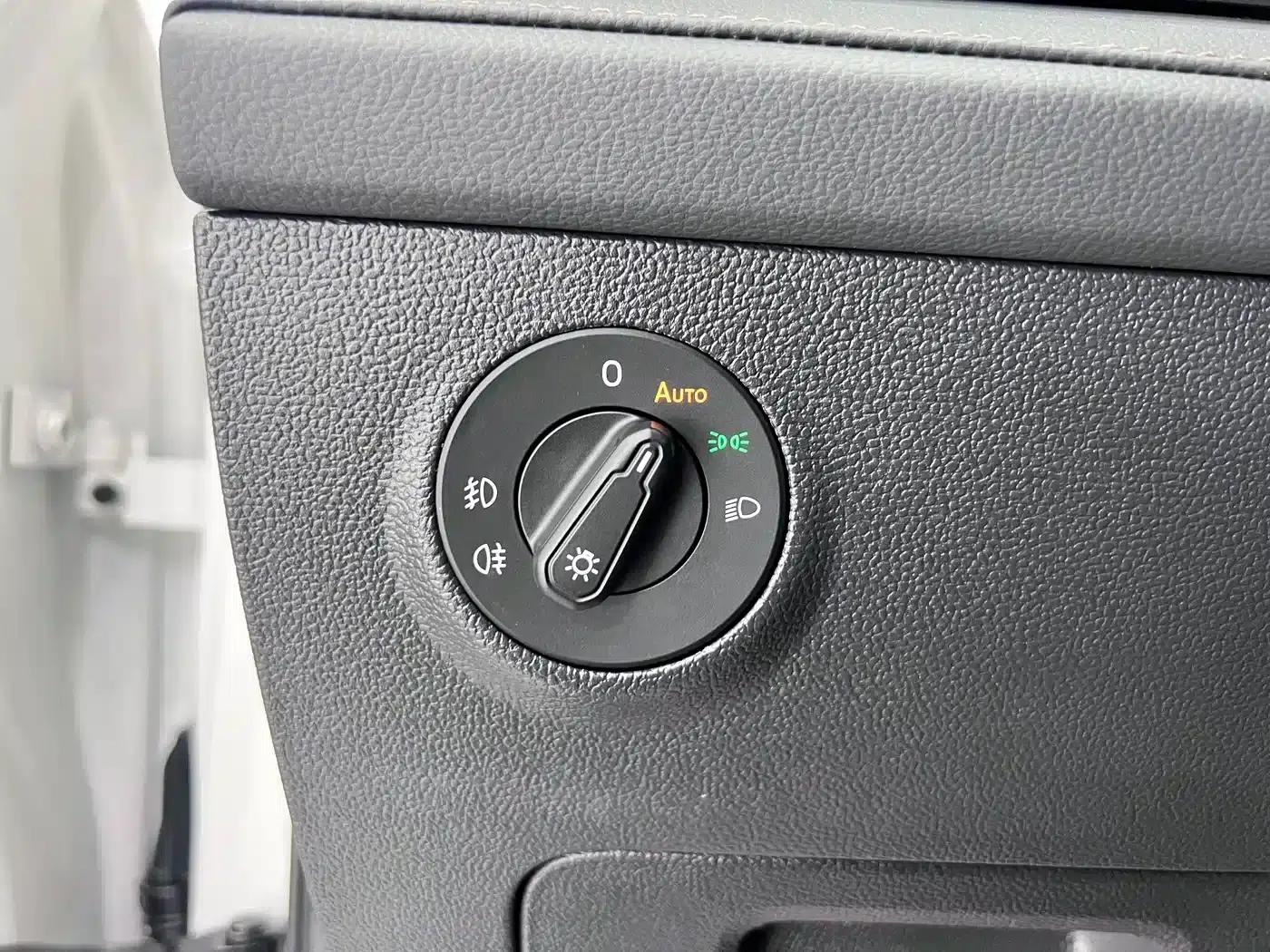 Tharu 2022 280TSI 2WD Luxury Edition — миниатюра 9