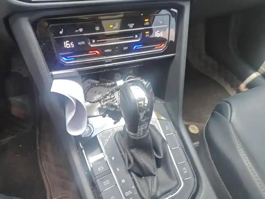 Tharu 2021 280TSI 2WD Luxury Edition — миниатюра 16