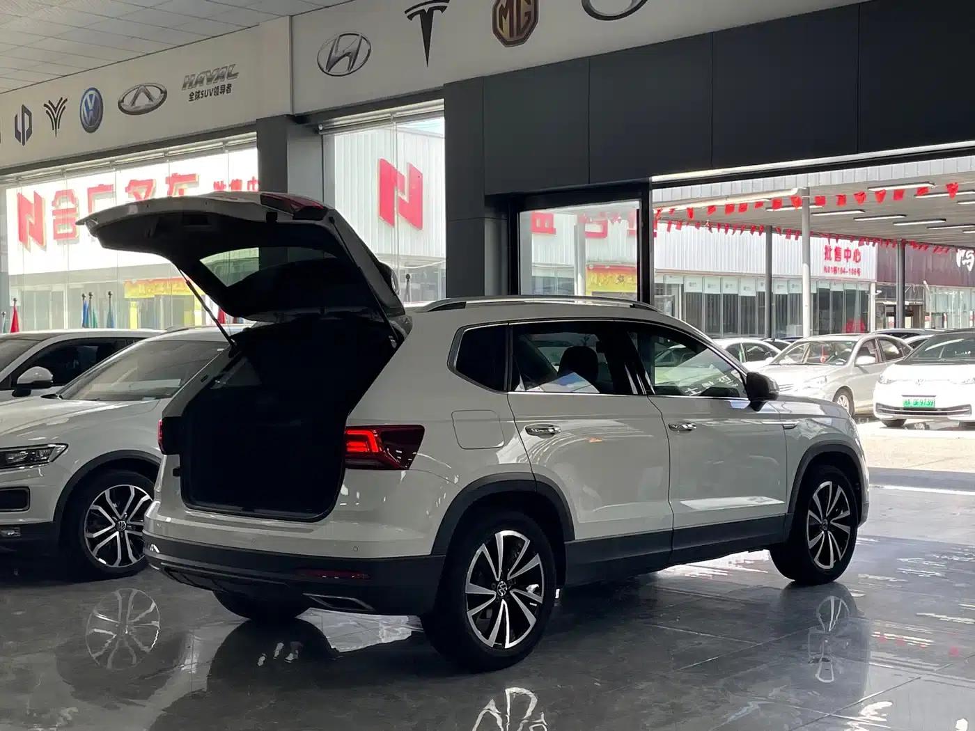 Tharu 2022 280TSI 2WD Luxury Edition — миниатюра 17