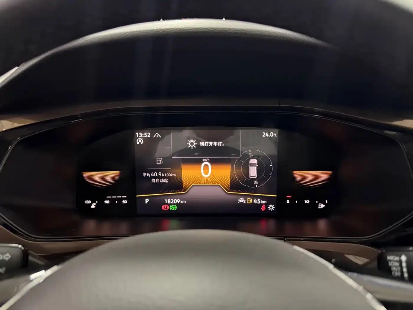 Tharu 2022 280TSI 2WD Luxury Edition — миниатюра 8
