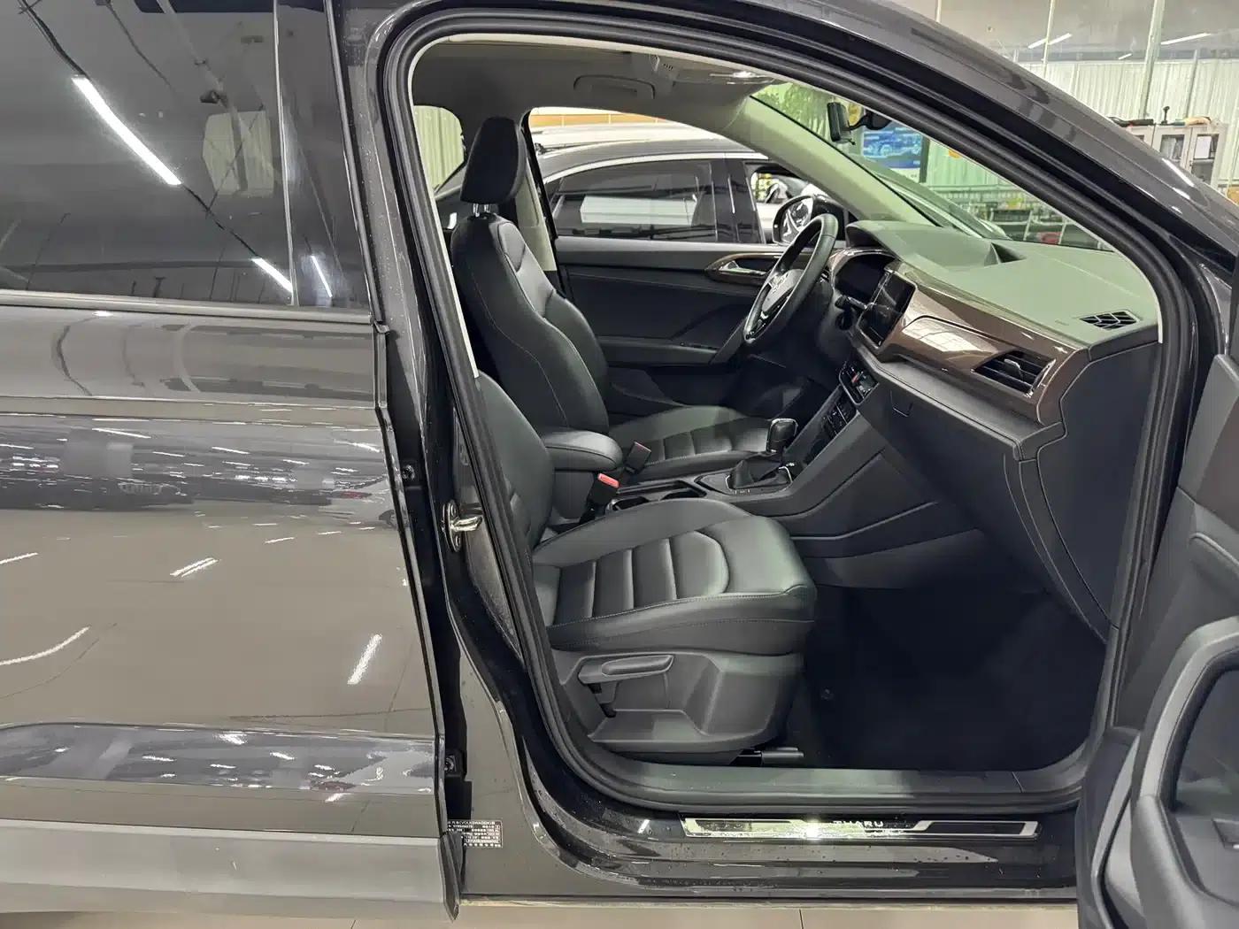 Tharu 2022 280TSI 2WD Comfort Edition — миниатюра 13