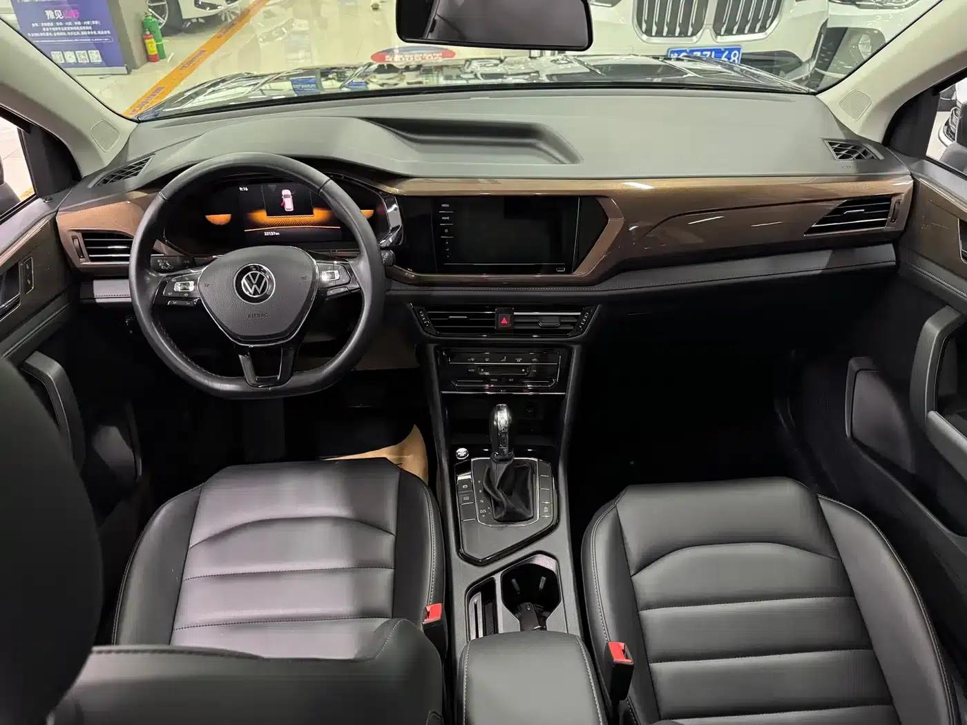 Tharu 2022 280TSI 2WD Comfort Edition — миниатюра 7