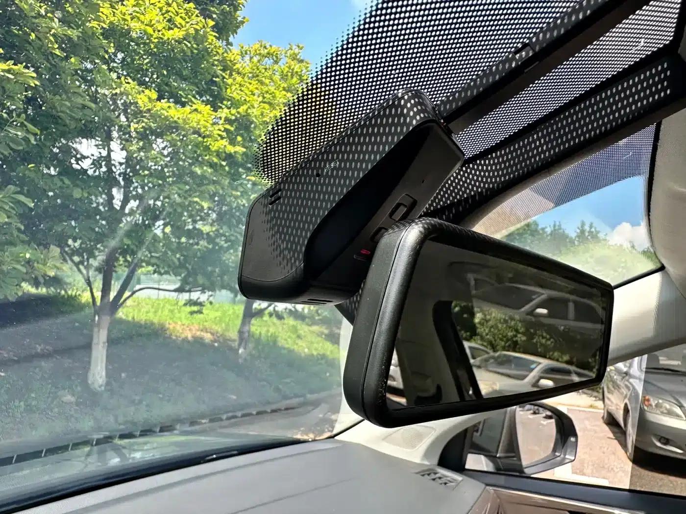 Tharu 2022 280TSI 2WD Luxury Edition — миниатюра 17