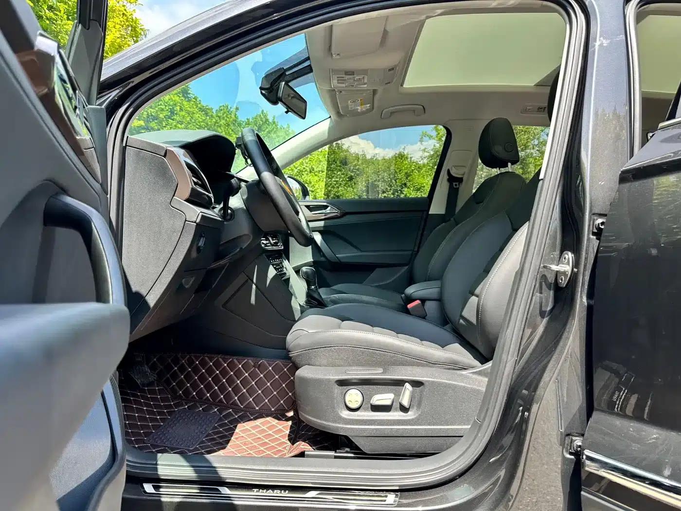 Tharu 2022 280TSI 2WD Luxury Edition — миниатюра 9